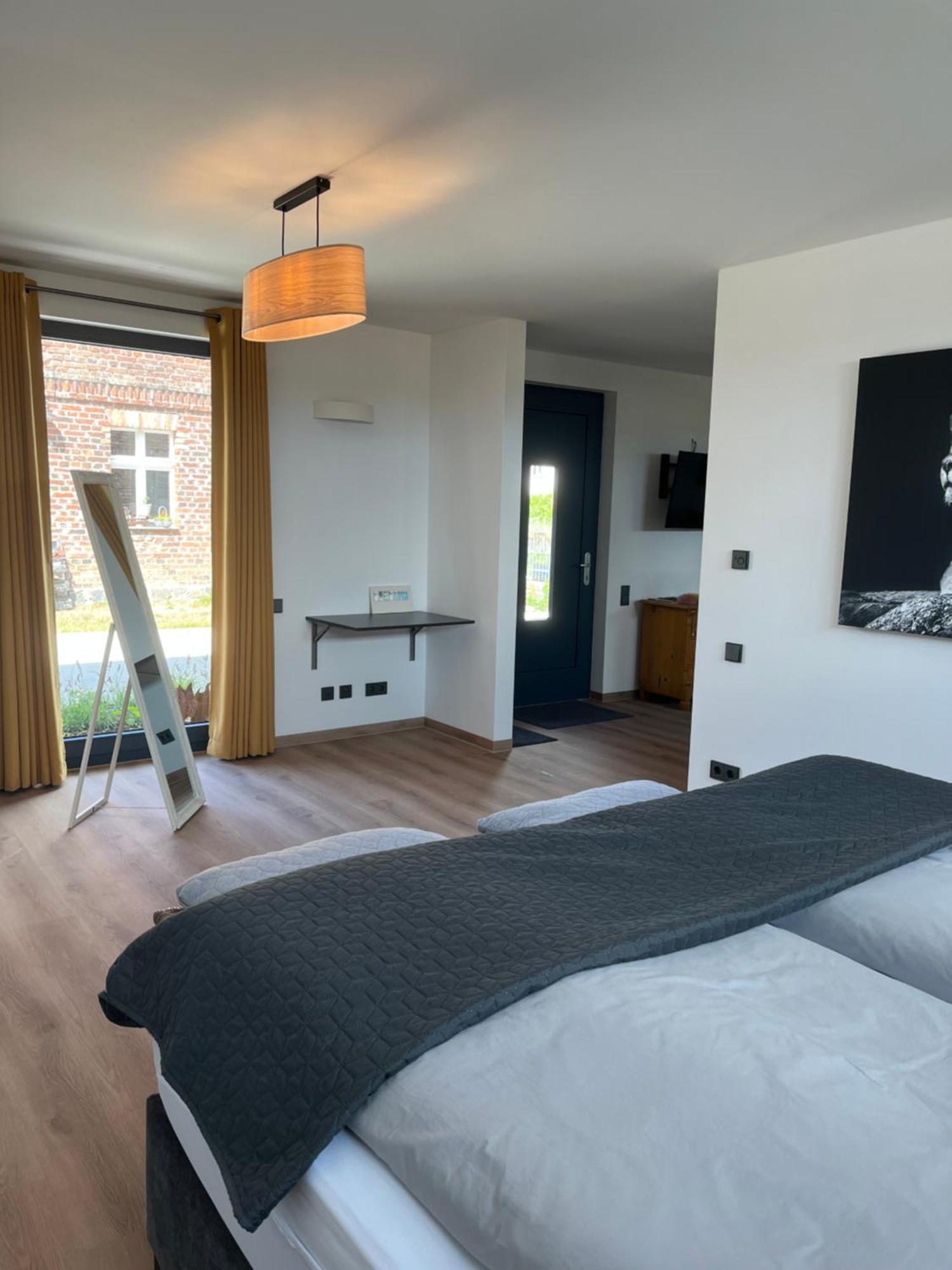 Moderne Barrierefreie Wohnung Auf Dem Land Bei Neuruppin Lichtenberg  Extérieur photo